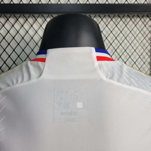 23-24 Player Lyon Home Football Shirt 1:1 Thai Quality