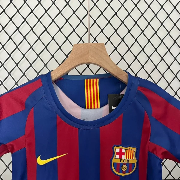 10ee76d065520df7dd6afb822ac095ca_1080x.webp 2005/2006 Retro Barcelona Home Football Shirt Kids Size