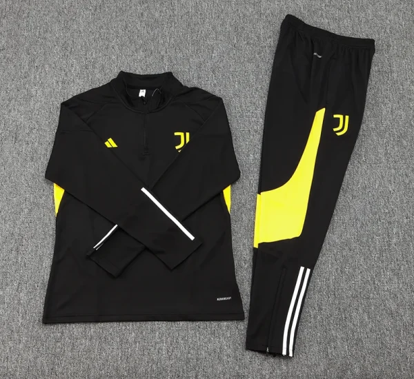 2023/2024 Juventus Half-Pull Training Suit Black Football Shirt 1:1 Thai Quality