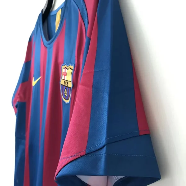 2005/2006 Retro Barcelona Home League Edition Football Shirt