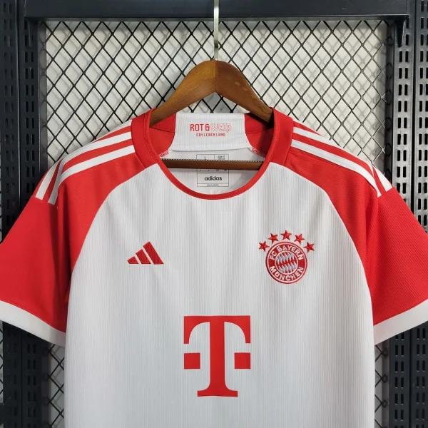2023/2024 Bayern Munich Home Football Jersey  1:1 Thai Quality
