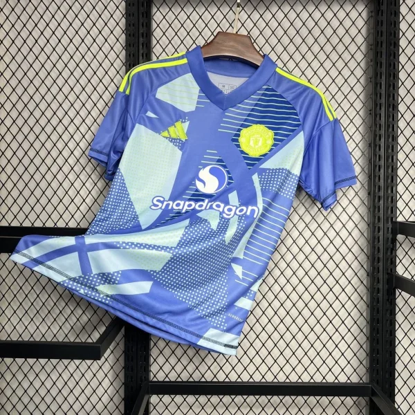 2024/2025 Manchester United Goalkeeper Football Shirt 1:1 Thai Quality