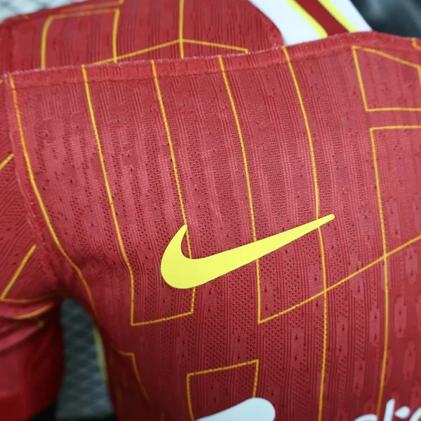 2024/2025 Player Version Liverpool Home Soccer Jersey 1:1 Thai Quality