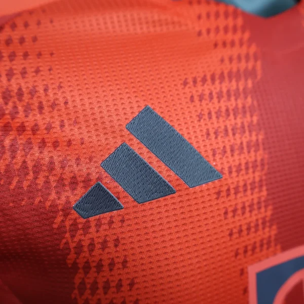 2024/2025 Player Version Bayern Munich Home Long Sleeve Football Shirt 1:1 Thai Quality
