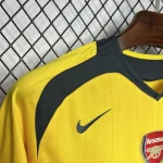 2005/2006 Retro Arsenal Away Football Shirt 1:1 Thai Quality