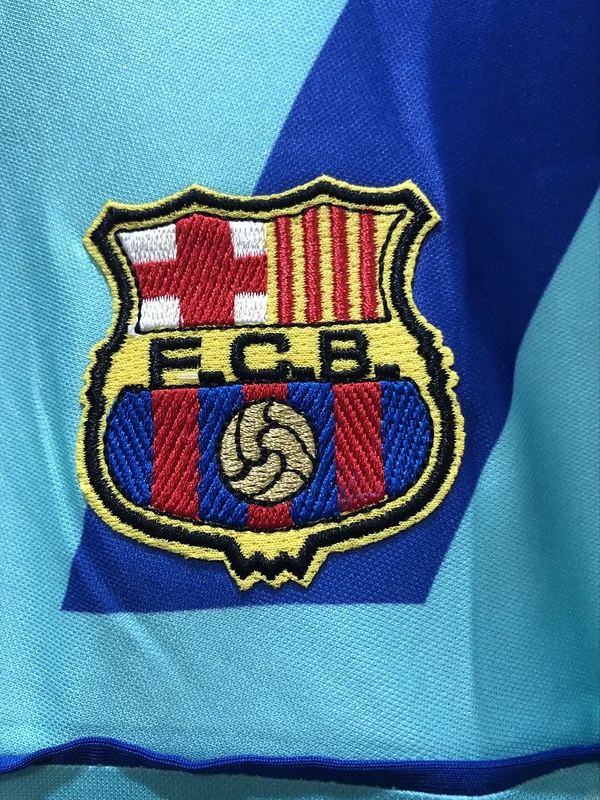 2d97dcdd3b3d8805dd164395873ed93c_1080x.webp 1992/1995 Retro Barcelona Away Football Shirt