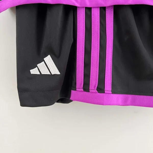 2023/2024  Bayern Munich Away Football Jersey 1:1 Thai Quality Kids Size