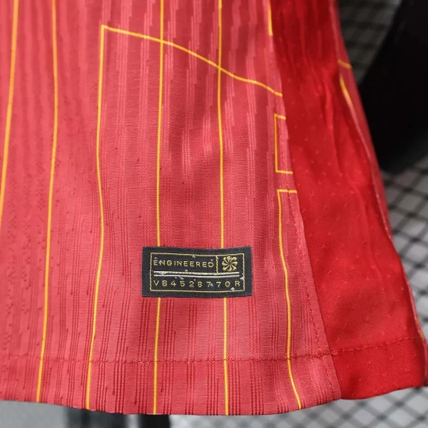2024/2025 Player Version Liverpool Home Soccer Jersey 1:1 Thai Quality