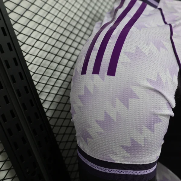 2025/2026 Player Version Manchester United Pecial Edition White Purple Football Shirt 1:1 Thai Quality