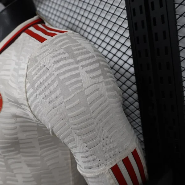 2024/2025 Player Version Bayern Munich Third Away Long Sleeve Football Shirt 1:1 Thai Quality