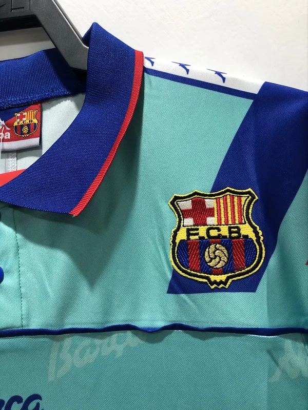 62f998d0f1d3f74e60554900abbbbe50_1080x.webp 1992/1995 Retro Barcelona Away Football Shirt