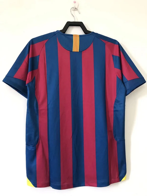 2005/2006 Retro Barcelona Home League Edition Football Shirt