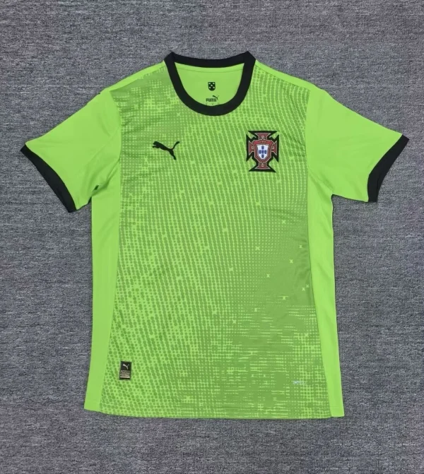 2025 Portugal Goalkeeper Green Football Shirt 1:1 Thai Quality