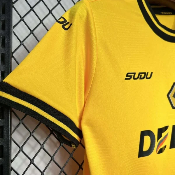 2024/2025 Wolverhampton Wanderers Home Football Shirt 1:1 Thai Quality Kids Size