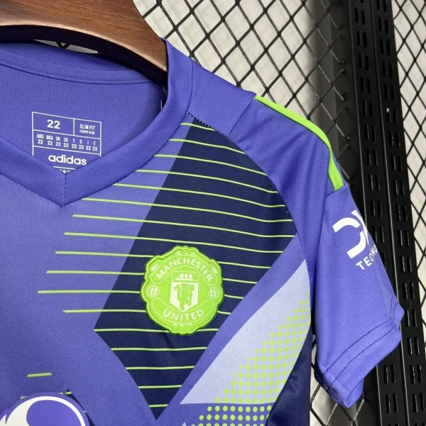 2024/2025 Manchester United Goalkeeper Football Shirt 1:1 Thai Quality Kids Size