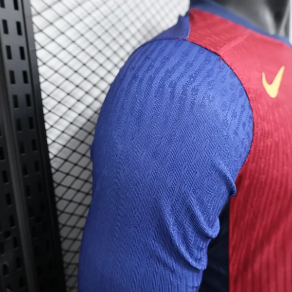 2024/2025 Player Version Long Sleeve Barcelona Home Football Shirt 1:1 Thai Quality