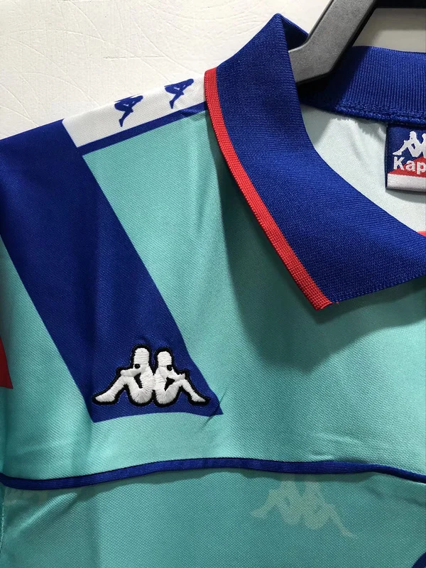b2a1ba18dbd01bed487a44ecca613289_1080x.webp 1992/1995 Retro Barcelona Away Football Shirt