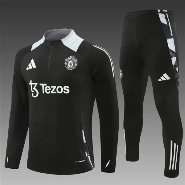2024/2025 Manchester United Half-Pull Training Suit Black Football Shirt 1:1 Thai Quality