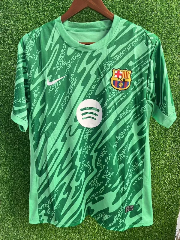 2024/2025 Barcelona Goalkeeper Green Football Shirt 1:1 Thai Quality
