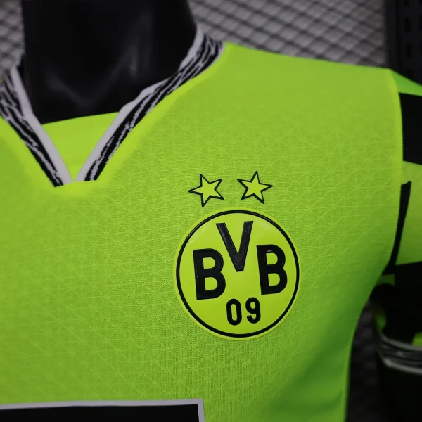 2025/2026 Player Version Dortmund Special Edition Fluorescent Green Football Shirt 1:1 Thai quality