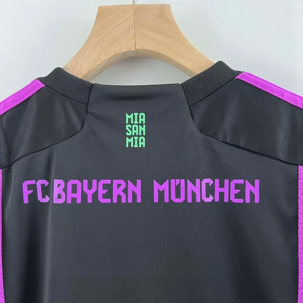 2023/2024  Bayern Munich Away Football Jersey 1:1 Thai Quality Kids Size