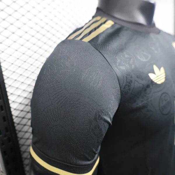 2025/2026 Player Version Bayern Munich 125th Anniversary Edition Black Football Shirt 1:1 Thai Quality