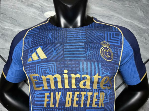 Players 25-26 Real Madrid LV+ League Qi code spot S-2XL