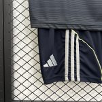 25/26 Kids Real Madrid Away Size: 16-28
