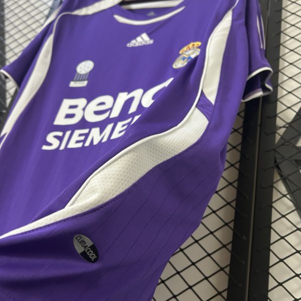 Retro Real Madrid 06/07 Third away S-XXL