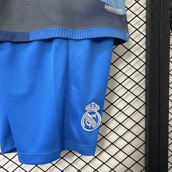 25/26 kids Real Madrid training uniform 16-28